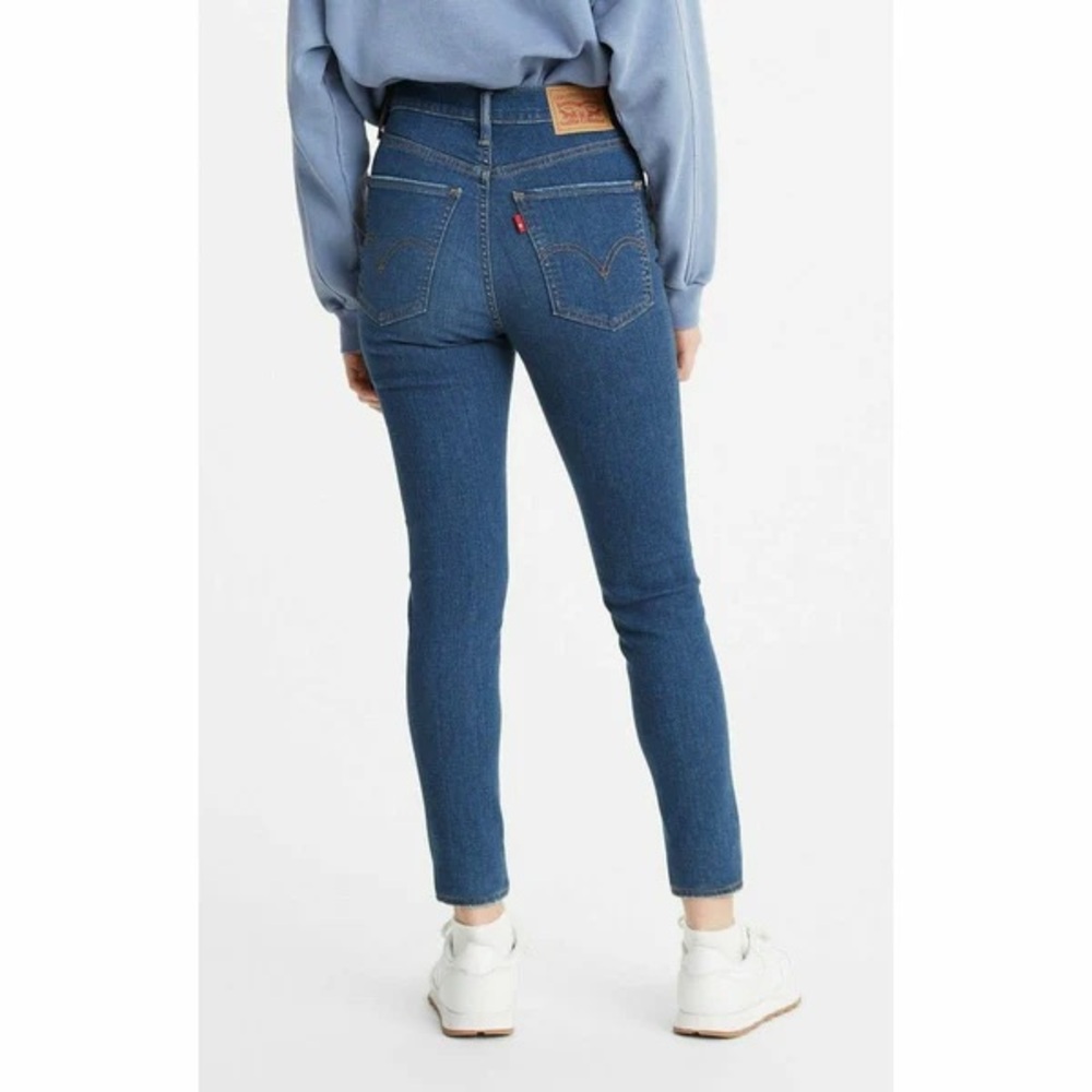 Levi’s Mile High Super Skinny